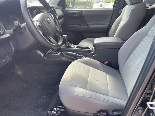 2021 Toyota Tacoma 