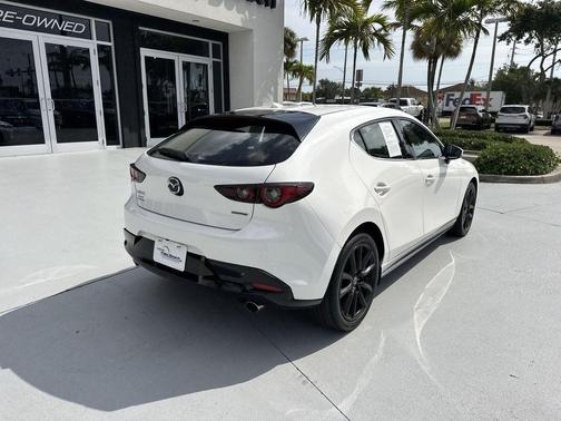 Snowflake White Pearl 2024 Mazda Mazda3 FWD w/Premium Package