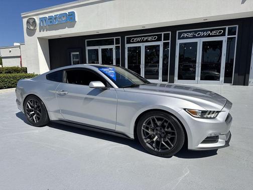 Ingot Silver 2016 Ford Mustang V6