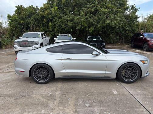 Ingot Silver 2016 Ford Mustang V6