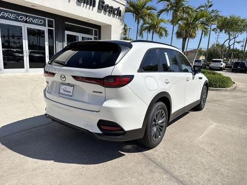 Rhodium White Premium 2026 Mazda CX-70 SC