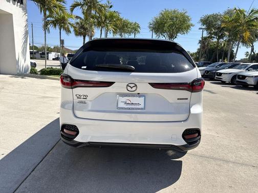 Rhodium White Premium 2026 Mazda CX-70 SC