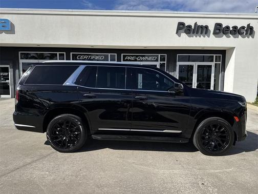 2023 Cadillac Escalade Luxury