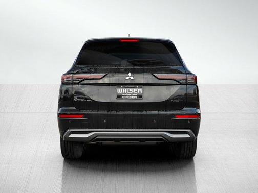 2025 Mitsubishi Outlander SEL