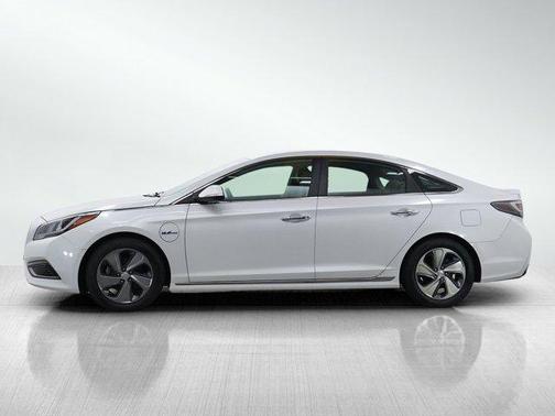 2016 Hyundai Sonata Plug-In Hybrid Base