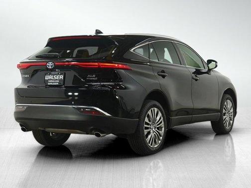 Black 2022 Toyota Venza Limited