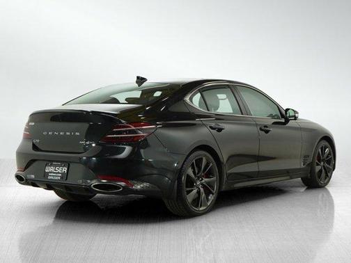 2022 Genesis G70 3.3T