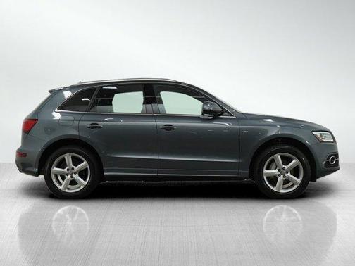 2017 Audi Q5 2.0T Premium Plus