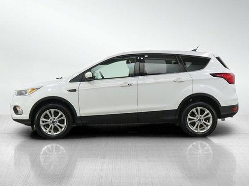 White 2019 Ford Escape SE