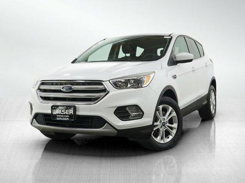 White 2019 Ford Escape SE
