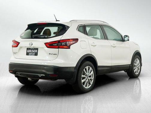 White 2020 Nissan Rogue Sport SV