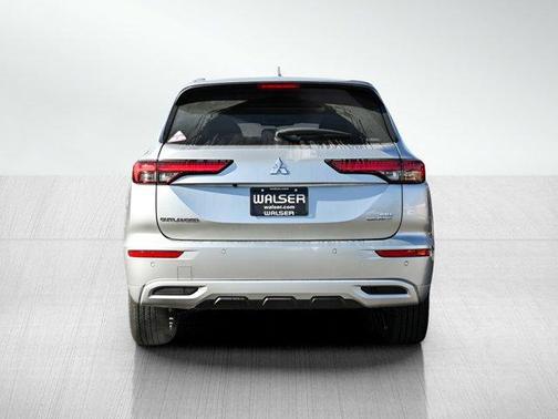 2025 Mitsubishi Outlander PHEV SEL