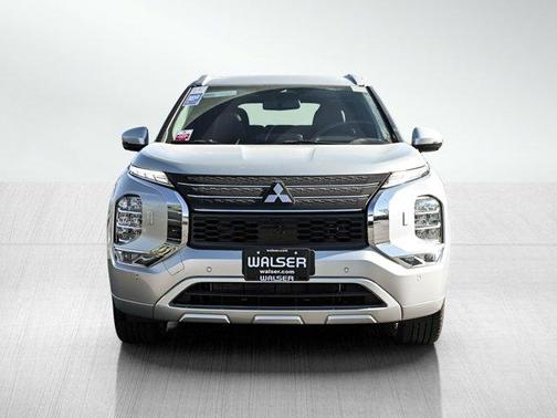 2025 Mitsubishi Outlander PHEV SEL