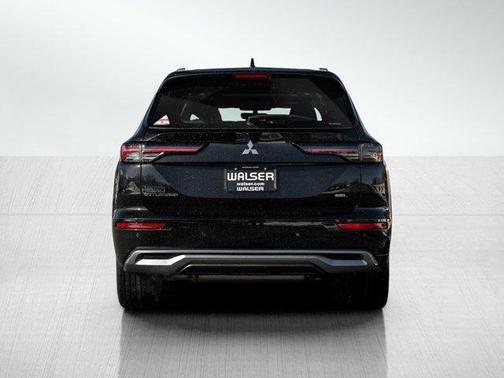 2026 Mitsubishi Outlander SEL