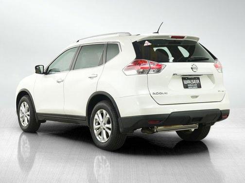 Moonlight White 2015 Nissan Rogue SV