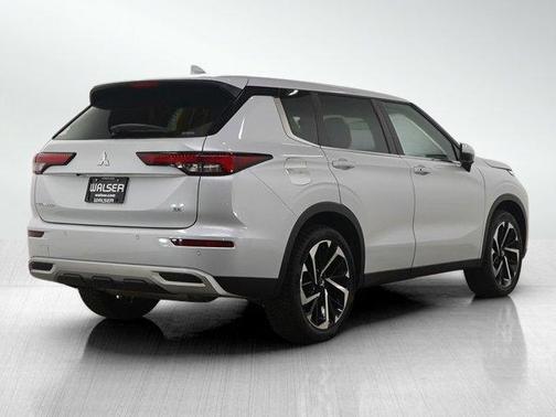 2022 Mitsubishi Outlander 