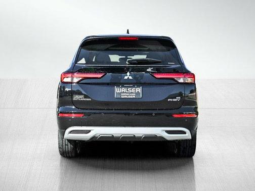 2025 Mitsubishi Outlander PHEV SE