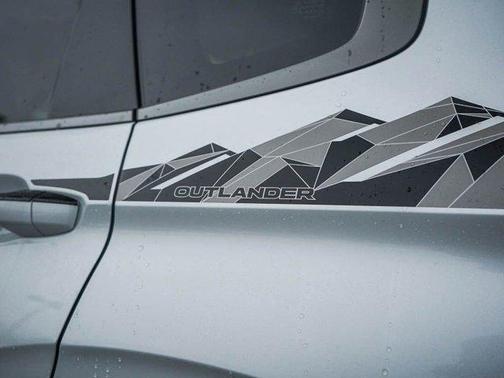 2026 Mitsubishi Outlander Trail Edition