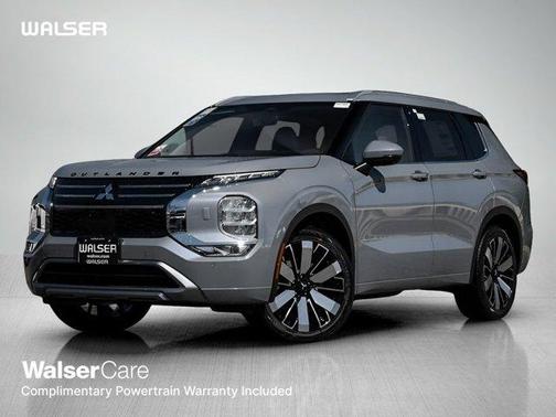 Moonstone Gray Metallic 2026 Mitsubishi Outlander SEL