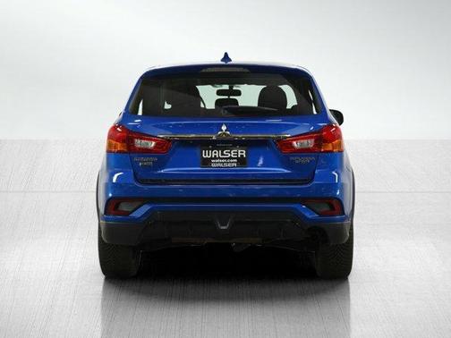 2019 Mitsubishi Outlander Sport LE
