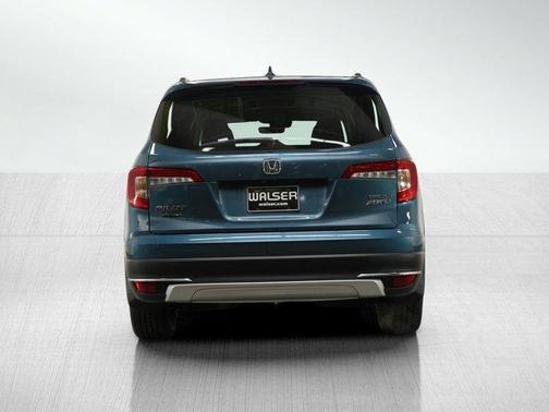 2022 Honda Pilot Touring 7-Passenger