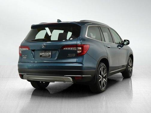 2022 Honda Pilot Touring 7-Passenger