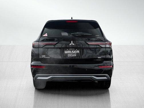 Black Diamond 2026 Mitsubishi Outlander SEL