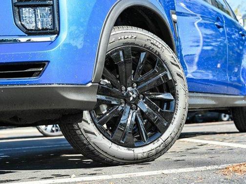 2025 Mitsubishi Outlander Sport 2.0 LE