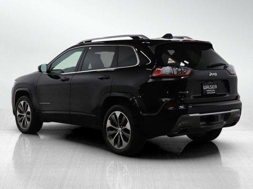 2019 Jeep Cherokee Overland