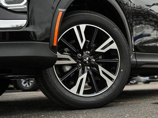 2026 Mitsubishi Eclipse Cross SE