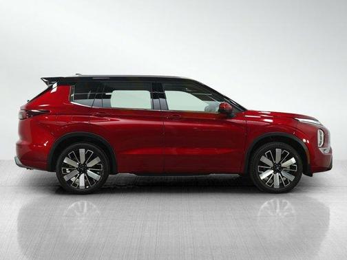 2025 Mitsubishi Outlander 