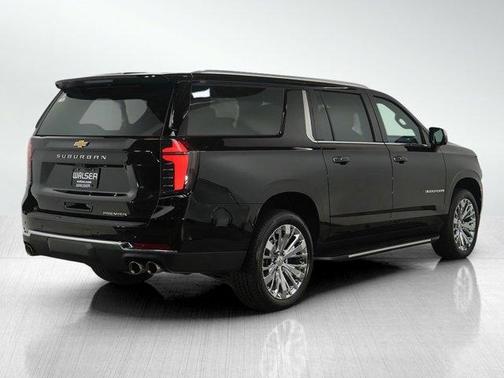 2025 Chevrolet Suburban Premier