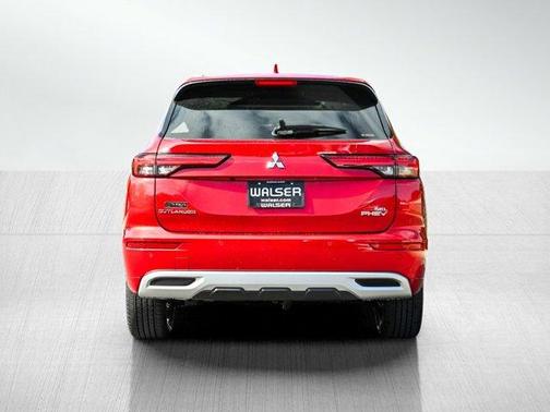 2025 Mitsubishi Outlander PHEV SEL