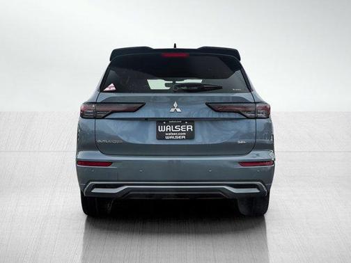 2026 Mitsubishi Outlander SEL