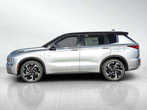 2025 Mitsubishi Outlander PHEV SEL