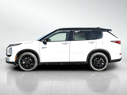 2025 Mitsubishi Outlander PHEV SEL Black Edition
