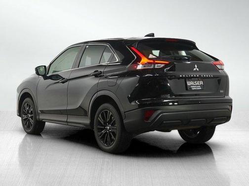 2023 Mitsubishi Eclipse Cross LE