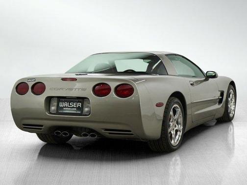 2001 Chevrolet Corvette Base