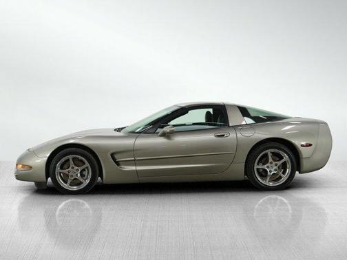 2001 Chevrolet Corvette Base