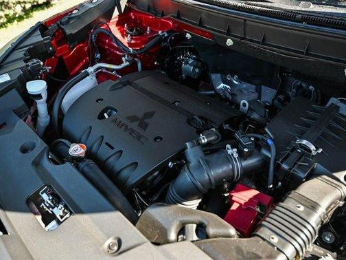 2025 Mitsubishi Outlander Sport 2.0 LE