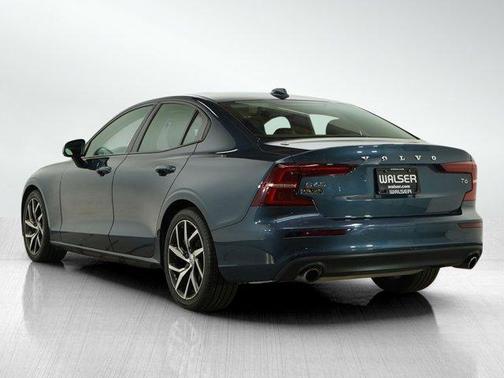 2019 Volvo S60 T6 Momentum