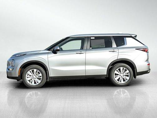 2025 Mitsubishi Outlander ES