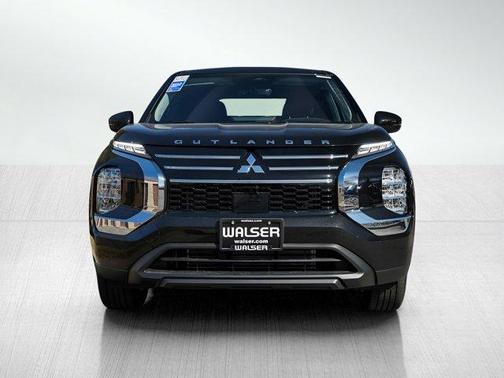 2025 Mitsubishi Outlander ES