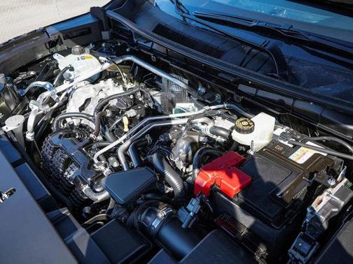 2025 Mitsubishi Outlander ES