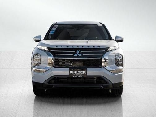 2026 Mitsubishi Outlander ES