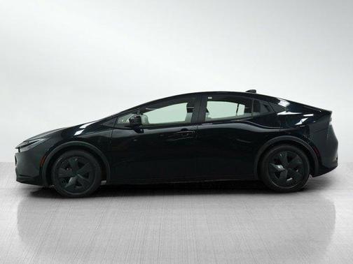2023 Toyota Prius LE