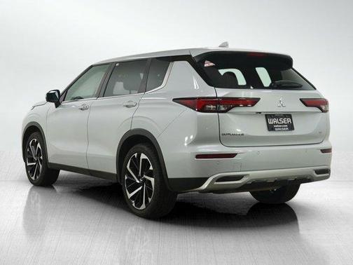 2022 Mitsubishi Outlander SE Launch Edition
