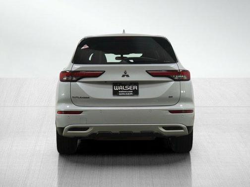 2022 Mitsubishi Outlander SE Launch Edition
