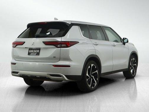 2022 Mitsubishi Outlander SE Launch Edition