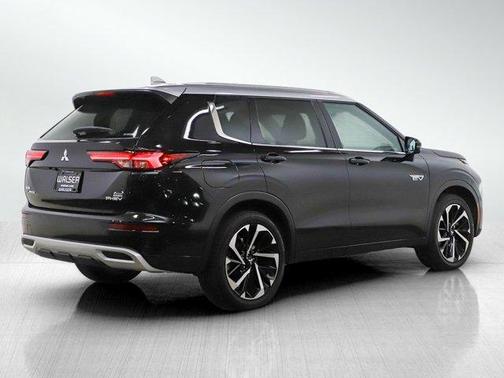2024 Mitsubishi Outlander PHEV SEL
